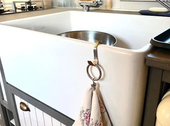 Casa de Férias Jolie Tiny House Sous Les Grands Arbres