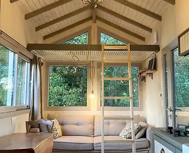 Jolie Tiny House Sous Les Grands Arbres * Σολέ